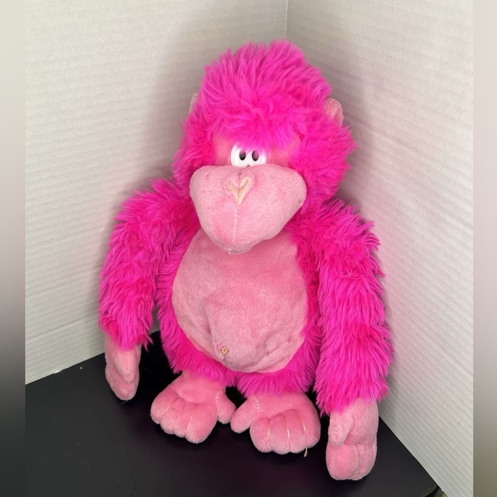 Sugar Loaf Pink Gorilla 8”
